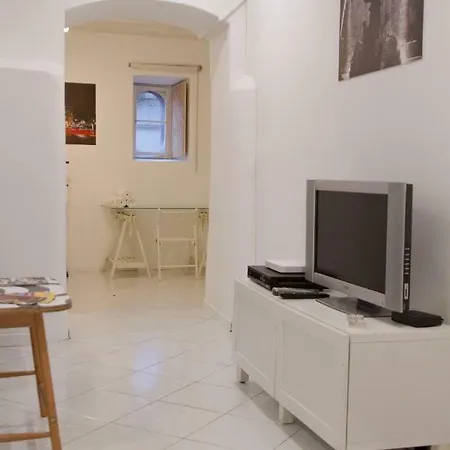 Apartment Open Space In Principe Real. Lisbon
